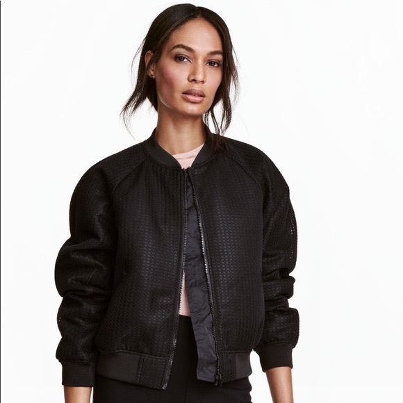 H&M Jackets & Blazers - H&M Black Textured Bomber Jacket